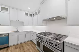 420 Lake Louise Ct, Fort Worth, TX 76103 - Photo 12