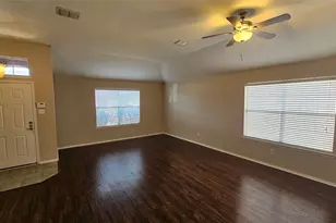 1017 Pebblecreek Dr, Burleson, TX 76028 - Photo 2