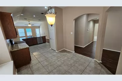 1017 Pebblecreek Drive, Burleson, TX 76028 - Photo 8
