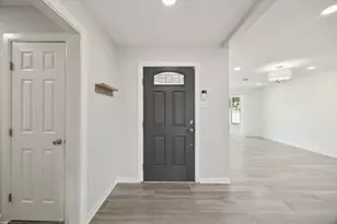 9670 Lynbrook Dr, Dallas, TX 75238 - Photo 6