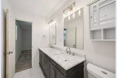 9670 Lynbrook Drive, Dallas, TX 75238 - Photo 18