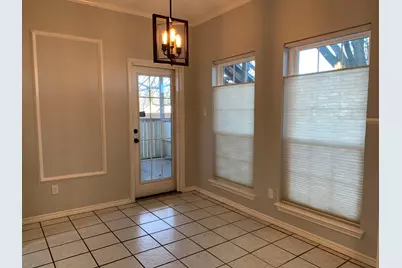 1609 Marsh Lane #110, Carrollton, TX 75006 - Photo 4