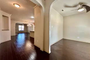 5205 Glen Meadow Dr, Arlington, TX 76001 - Photo 12