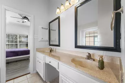 4640 Knoll Hollow Trail, Plano, TX 75024 - Photo 18