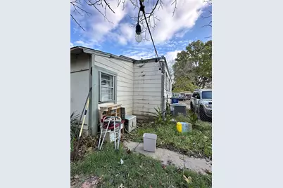 1137 Edwards Circle, Dallas, TX 75224 - Photo 6