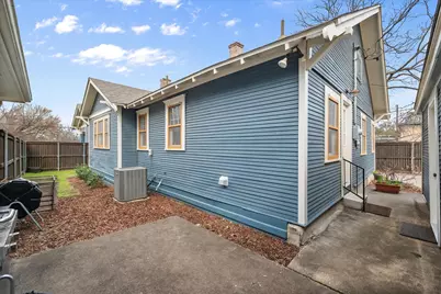 803 Hawthorne Avenue, Fort Worth, TX 76110 - Photo 26