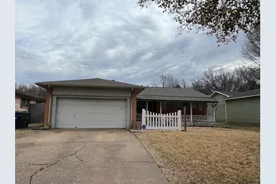350 Crusader Drive, Dallas, TX 75217 - Photo 1