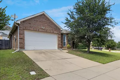 2329 Moccassin Lane, Fort Worth, TX 76177 - Photo 2