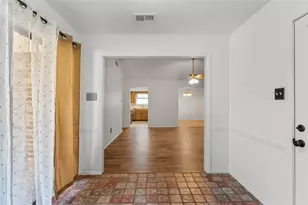 546 Karen Dr, Robinson, TX 76706 - Photo 8