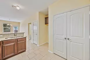 2508 Pioneer Bluffs Rd, Balch Springs, TX 75181 - Photo 8