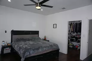 134 W Cober Dr, Grand Prairie, TX 75051 - Photo 14