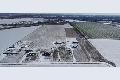 1071 Trumbull Road, Ferris, TX 75125 - Photo 1