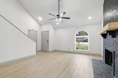 3221 Red Oak Lane, Bedford, TX 76021 - Photo 6