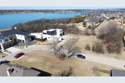 6502 Windward View Drive, Rowlett, TX 75088 - Photo 4