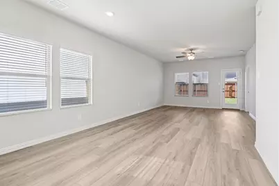 521 Dorothy Drive, Princeton, TX 75071 - Photo 8