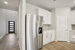 3403 Copperwood Dr, Princeton, TX 75071 - Photo 6