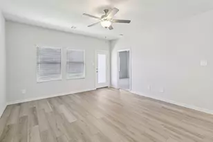 511 Green Gables Dr, Princeton, TX 75071 - Photo 8