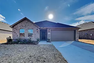 633 Comal Dr, Crandall, TX 75114 - Photo 1