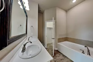 633 Comal Dr, Crandall, TX 75114 - Photo 6