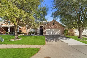 2605 Swan Dr, McKinney, TX 75072 - Photo 2