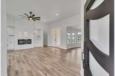 157 Country Place Lane, Van Alstyne, TX 75495 - Photo 4