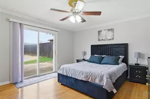 3165 Darvany Dr, Dallas, TX 75220 - Photo 16