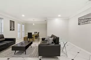 3165 Darvany Dr, Dallas, TX 75220 - Photo 6