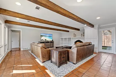 7116 Hunters Ridge Drive, Dallas, TX 75248 - Photo 4