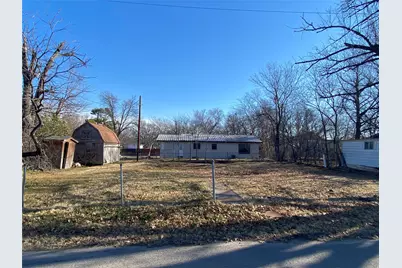 715 N 23 1/2 Street, Corsicana, TX 75110 - Photo 1