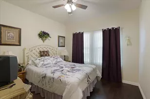 732 E Bullock St, Denison, TX 75021 - Photo 20