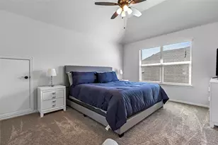 303 Hidden Cove Dr, Ponder, TX 76259 - Photo 34