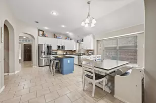 833 Hemlock Trail, Saginaw, TX 76131 - Photo 14