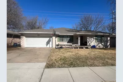 818 Inwood Drive, McKinney, TX 75069 - Photo 1