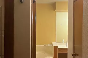 818 Inwood Dr, McKinney, TX 75069 - Photo 14