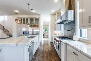 3828 Mockingbird Ln, Highland Park, TX 75205 - Photo 6