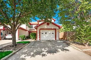 7507 Kings Tr, Fort Worth, TX 76133 - Photo 2