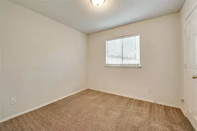 7507 Kings Trail, Fort Worth, TX 76133 - Photo 12