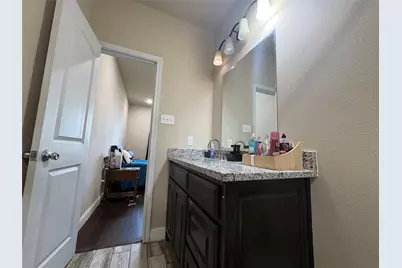 433 Sabine Avenue, Cleburne, TX 76031 - Photo 18