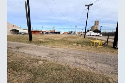 W W McCart Street, Krum, TX 76249 - Photo 4