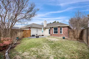 10881 Castle Dr, Frisco, TX 75035 - Photo 24