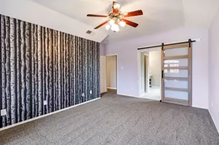 10881 Castle Dr, Frisco, TX 75035 - Photo 14