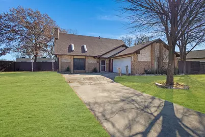 6 Crest Court, Hickory Creek, TX 75065 - Photo 2