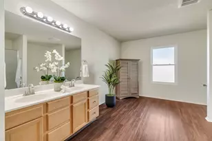 904 Canary Dr, Saginaw, TX 76131 - Photo 30