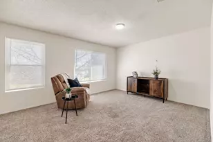 904 Canary Dr, Saginaw, TX 76131 - Photo 18