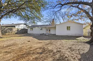 5916 Randell Ave, Fort Worth, TX 76134 - Photo 14