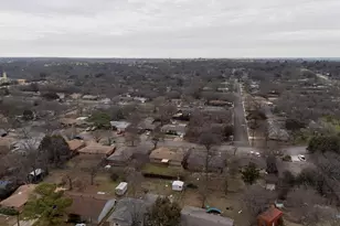 1824 Cordell St, Denton, TX 76201 - Photo 32