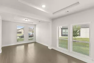 2565 Riverchase Wy, Grand Prairie, TX 75054 - Photo 6