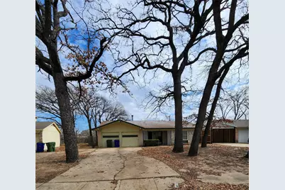 14732 Oakwood Lane, Balch Springs, TX 75180 - Photo 2