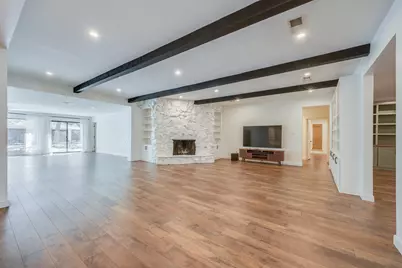 501 N Havenwood Lane, Fort Worth, TX 76112 - Photo 8