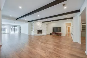 501 N Havenwood Ln, Fort Worth, TX 76112 - Photo 8